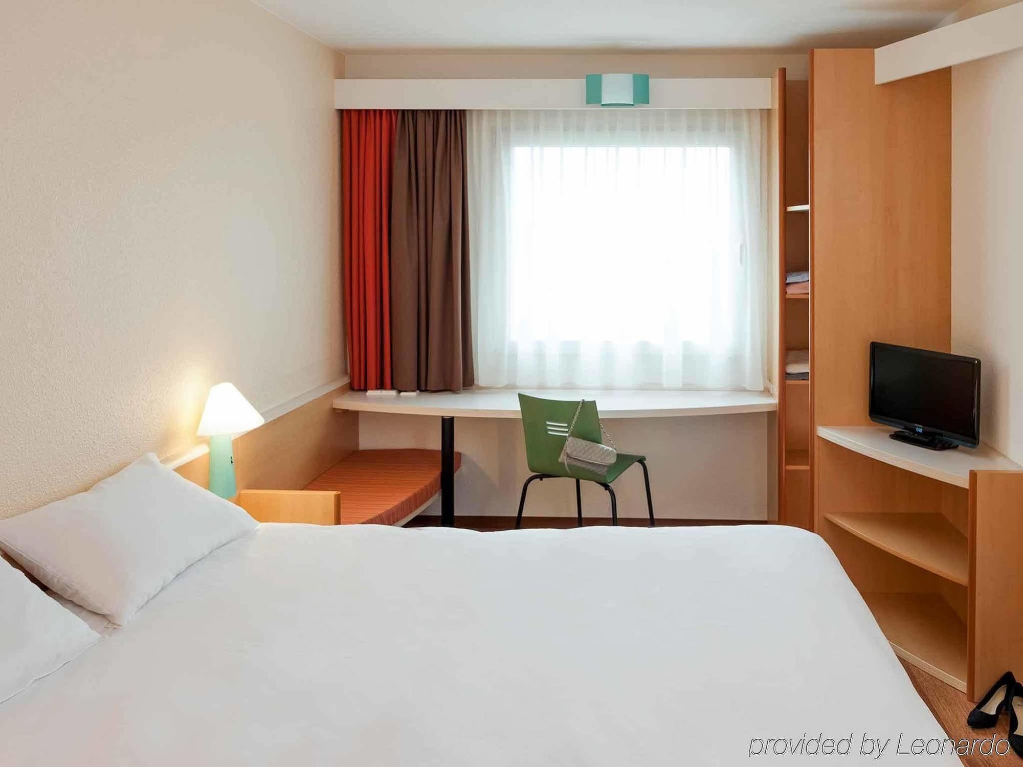 Hotel ibis Montpellier Sud Exterior foto